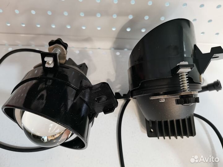 Противотуманки bi-led линзы Nissan / Infiniti