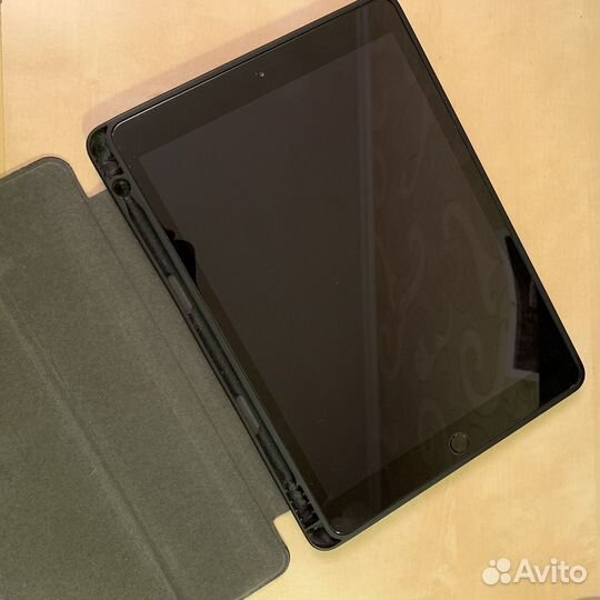 iPad 8 поколения 128 gb