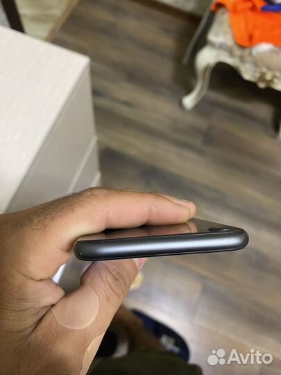 iPhone 8 64gb