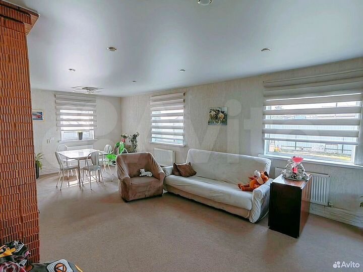 Дом 145 м² на участке 6 сот.