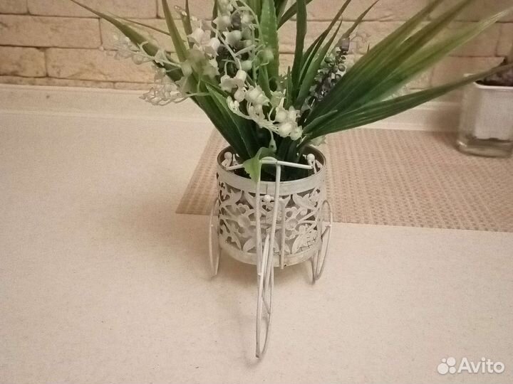 Кашпо велосипед с ландышами