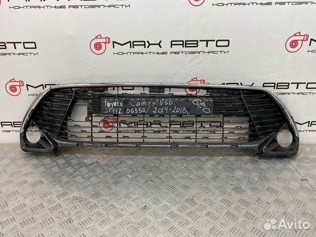 Б/У решетка радиатора передний Toyota Camry ACV51