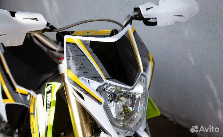 Мотоцикл кроссовый BSE Z3 (250 cc)