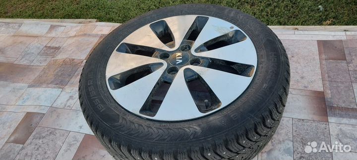 R16 Nokian Tyres Hakkapeliitta 8 195/55, PCD 4x100 DIA 16