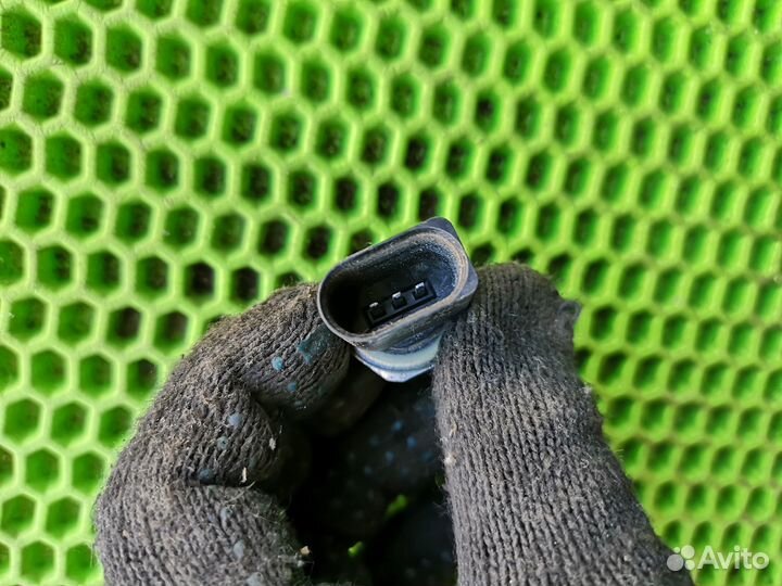 Трубка кондиционера на VW Passat B8 2015-2019