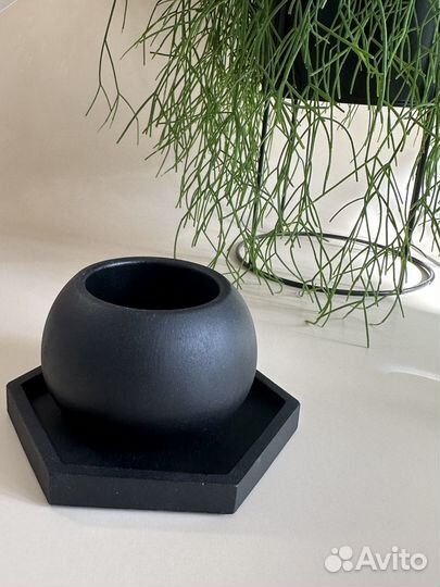 Кашпо для суккулентов из гипса