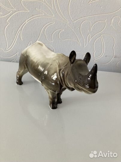 Фарфоровая статуэтка Слон лфз