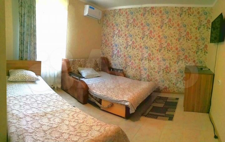 Комната 20 м² в 4-к., 1/2 эт.