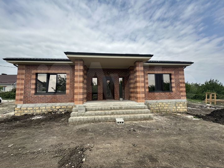 Дом 168 м² на участке 10 сот.