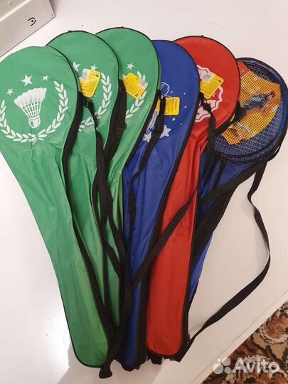 Ракетка для бадминтона