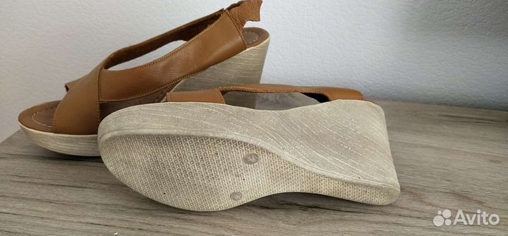 Босоножки женские 40 размер бу