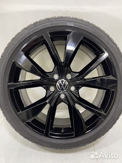 Новые Volkswagen T-Roc, Bridgestone 225/40 R19