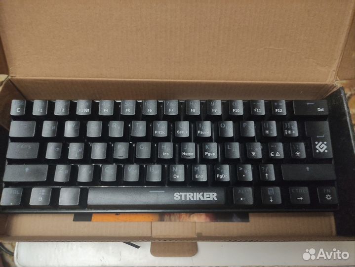Игровая механическая клавиатура Defender