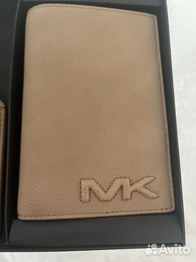 Обложка для паспорта Michael Kors