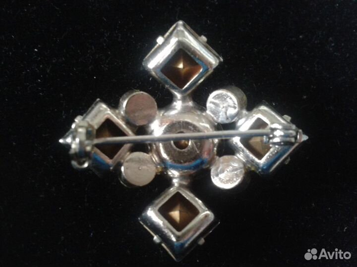 Винтажные броши США