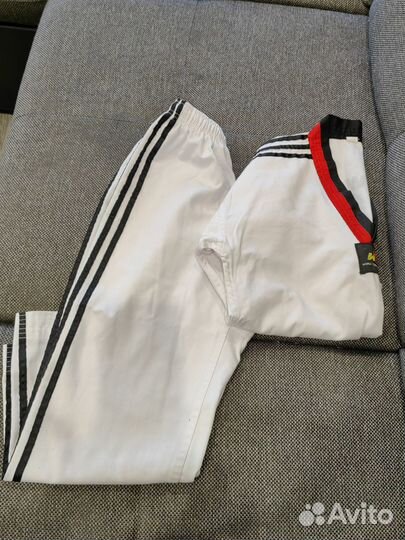 Кимоно для тхэквондо 140