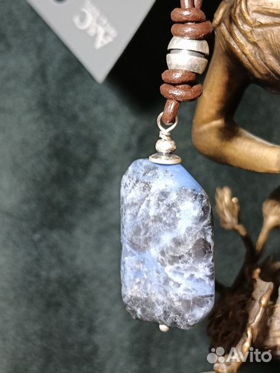 Подвеска на шнурке Arts Crafts бижутерия