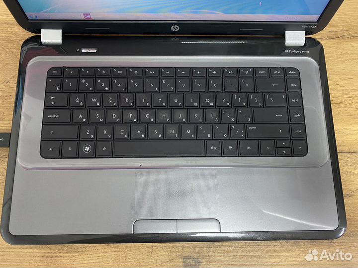 15.6 HP, i3-380M/6Gb/120SSD/HD7470+Intel HD