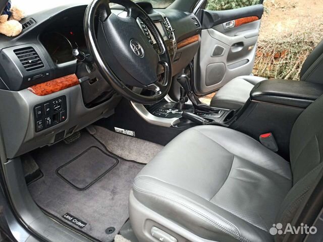 Toyota Land Cruiser Prado 4.0 AT, 2005, 284 000 км