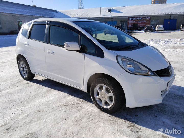 Honda Fit 1.3 CVT, 2012, 222 222 км