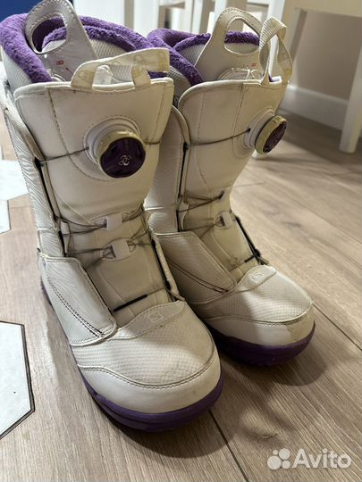 Сноубордические ботинки salomon pearl boa