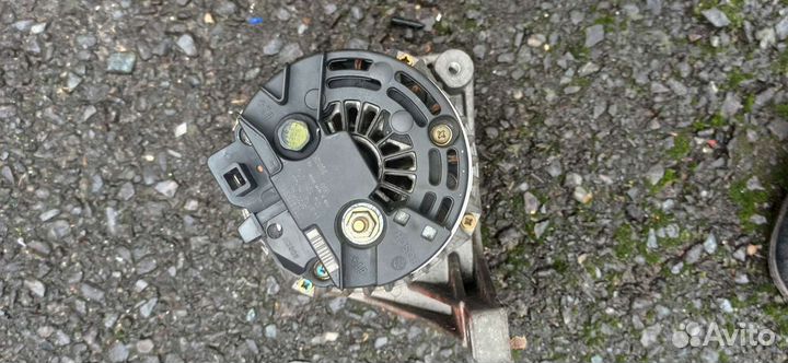 Генератор на Вольво s60