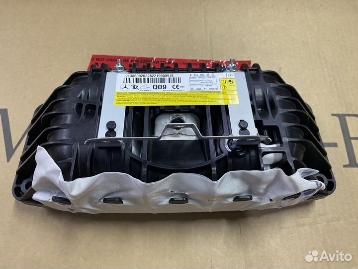 Подушка безопасности пассажира Mercedes W213