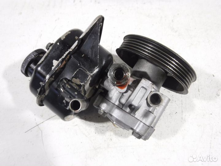 Насос гур Subaru Legacy B10