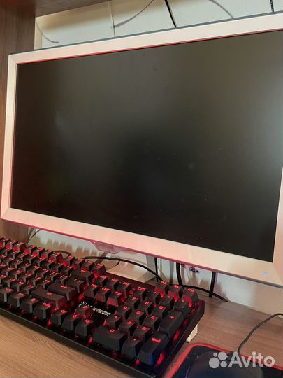 Монитор Samsung 22