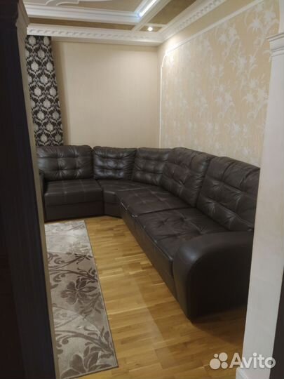 Диван кожаный