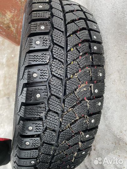 Viatti Brina Nordico V-522 185/60 R15 84T