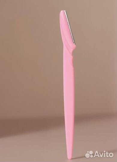 Бритва для коррекции бровей, с защитным чехлом, 15