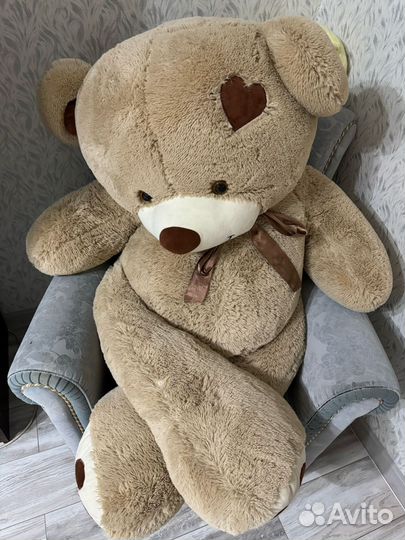 Плюшевый медведь