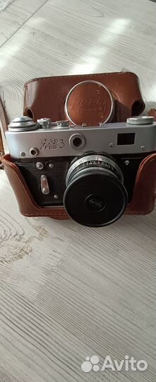 Пленочный фотоаппарат фед3, зенит
