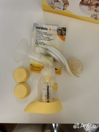 Молокоотсос medela ручной