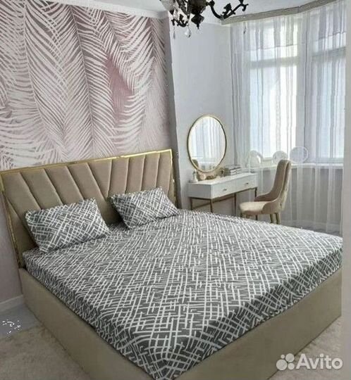 Кровать с подъемным механизмом двуспальная