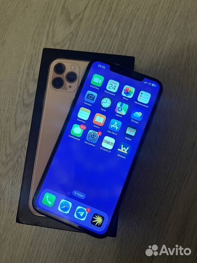 iPhone 11 Pro Max, 64 ГБ