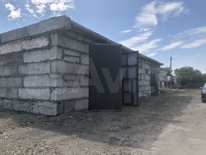 Гараж, > 30 м²