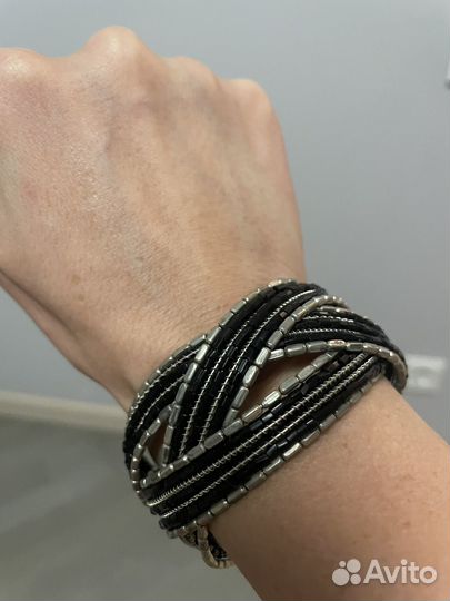 Браслет из бисера