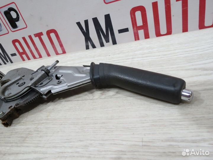 Ручник Toyota Corolla 150