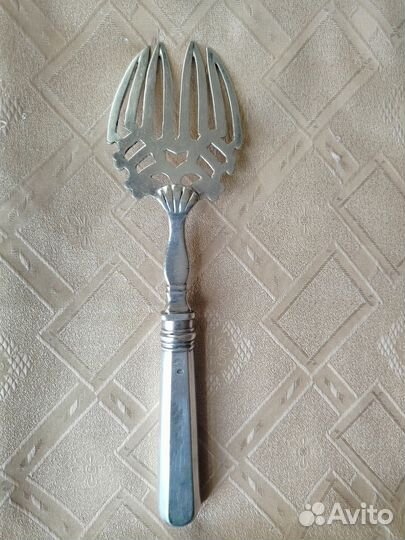 Лопатка для рыбы или торта антикварная