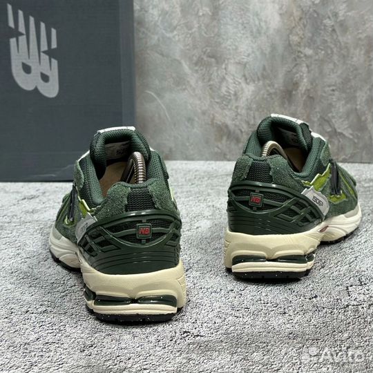 Кроссовки мужские New Balance в коробке