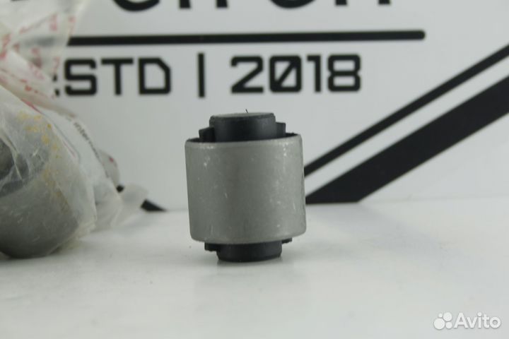 Сайлентблок задней тяги Mazda VTR