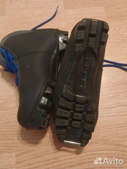 Лыжные ботинки 36 размер