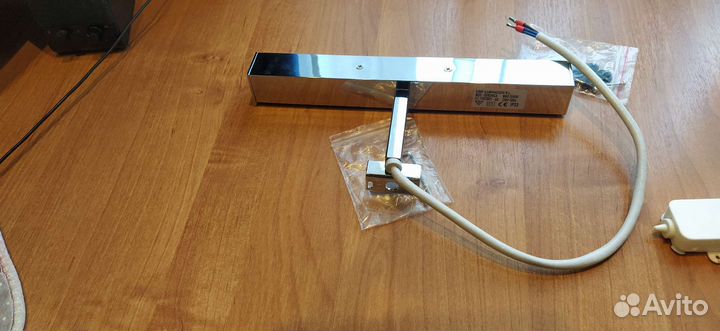 Светильник для ванной комнаты