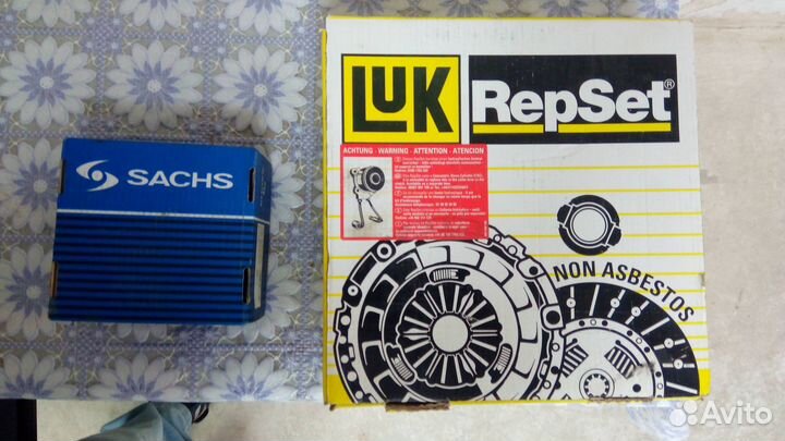 Комплект сцепления Luc и выжимной sachs на Opel