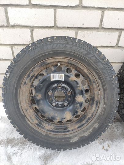 Dunlop SP Winter Ice 01 195/65 R15 95T, Япония