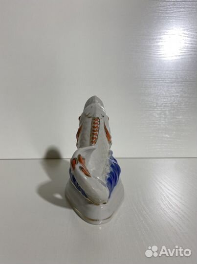 Статуэтка / Салфетница 