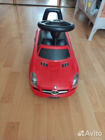 Машина каталка Мерседес