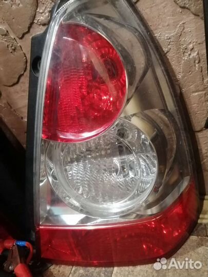 Фонарь subaru forester задний
